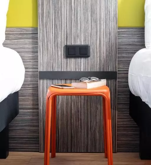 هتل Greet Chartres Est