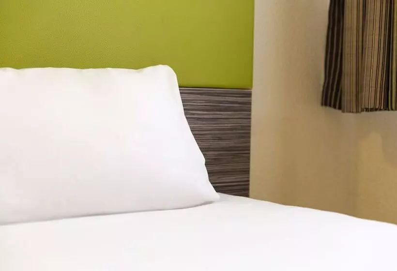 هتل Greet Chartres Est