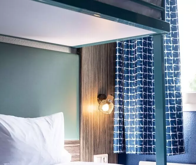 هتل Greet Chartres Est