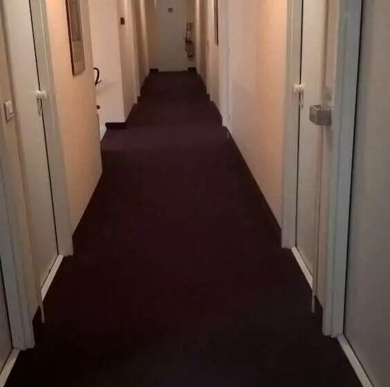 هتل Hôtel Quick Palace Valence Nord