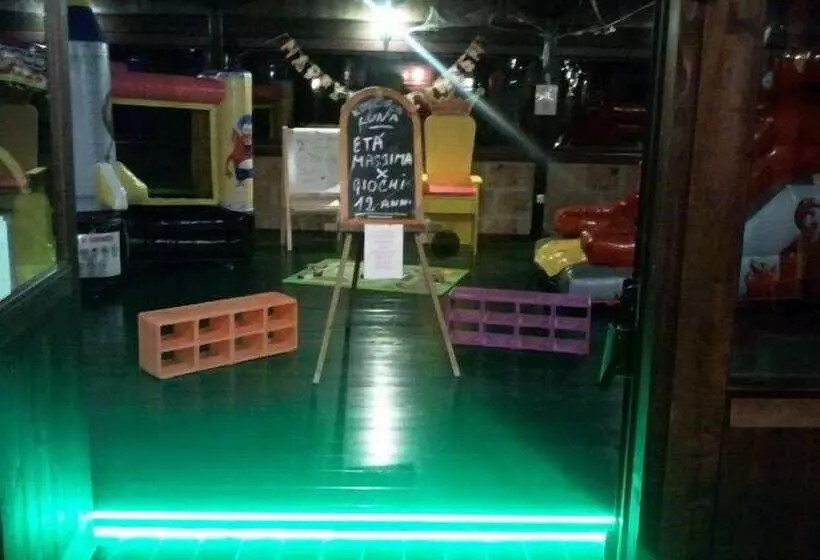 ホテル Il Dito E La Luna