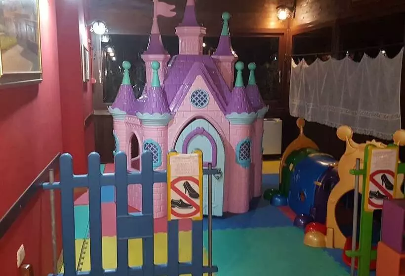 ホテル Il Dito E La Luna