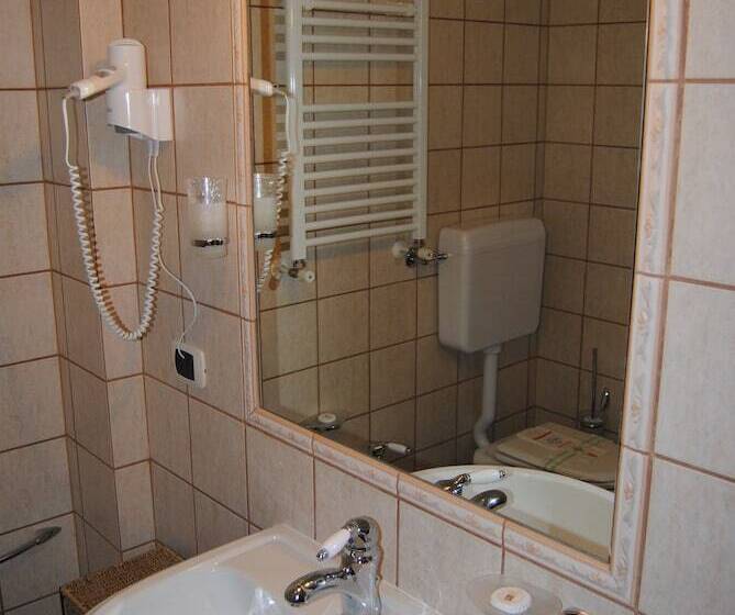 ホテル Il Dito E La Luna