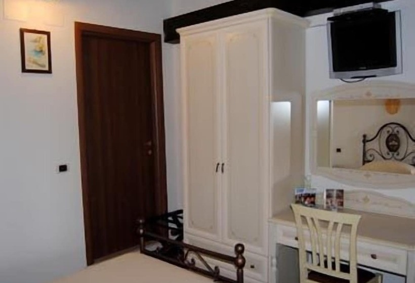 ホテル Il Dito E La Luna