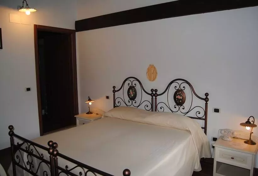 ホテル Il Dito E La Luna