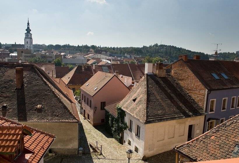 Szálloda Joseph 1699