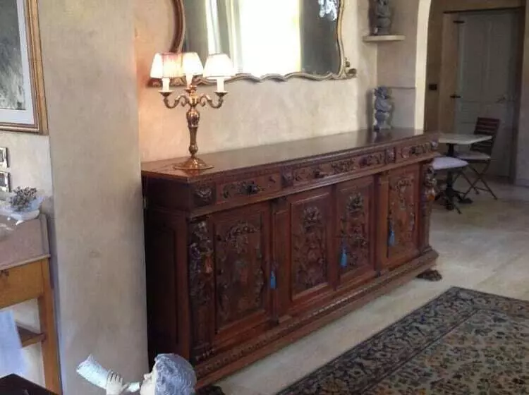 호텔 La Petite Maison