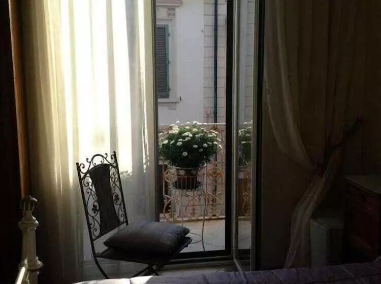 호텔 La Petite Maison