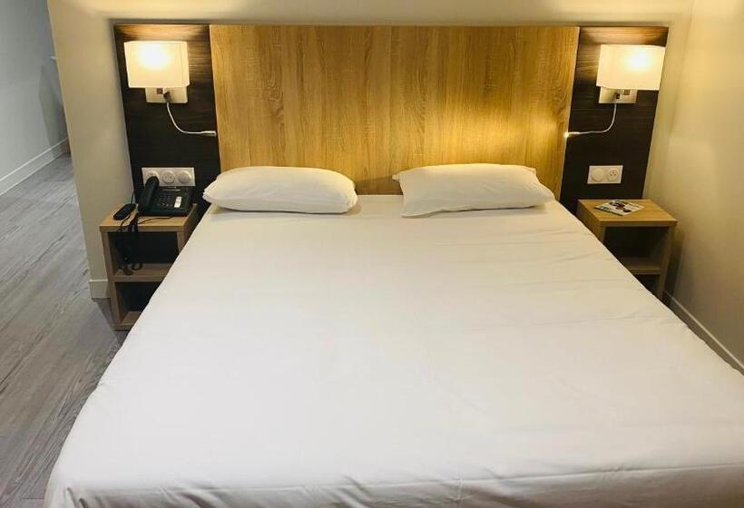 فندق Martinez Grenay