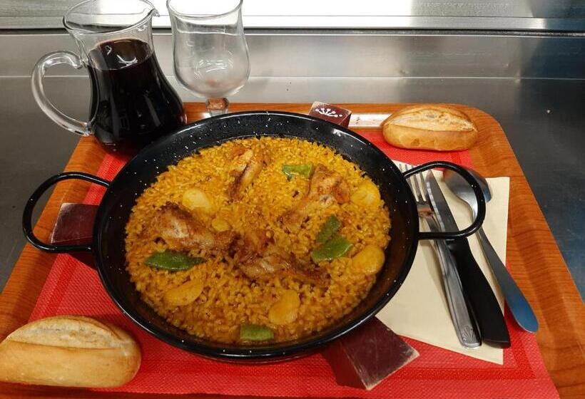 فندق Martinez Grenay