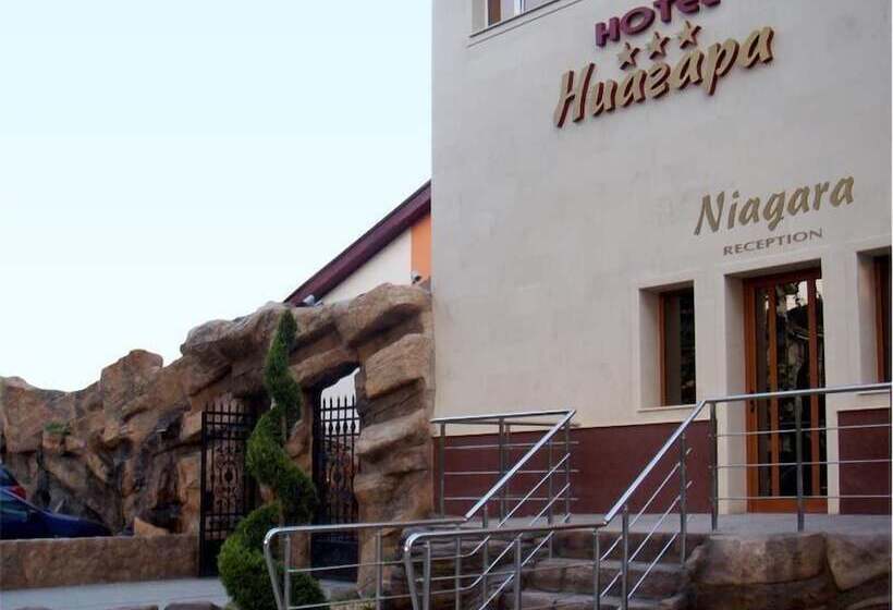 هتل Niagara