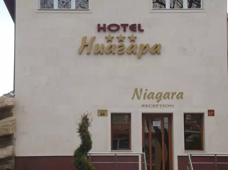 Hotel Niagara