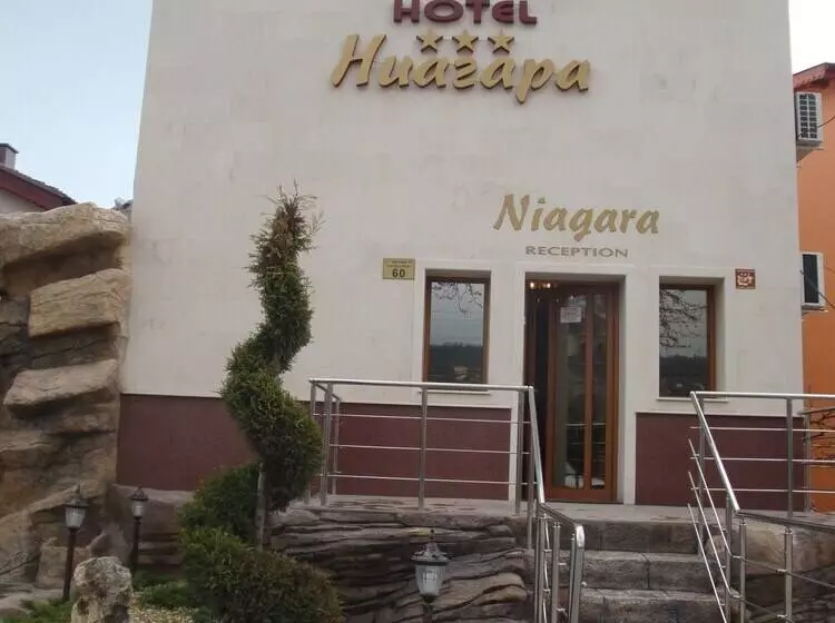 Hotel Niagara