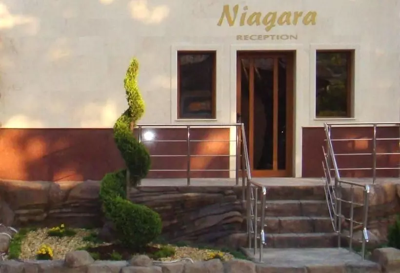 Hotel Niagara