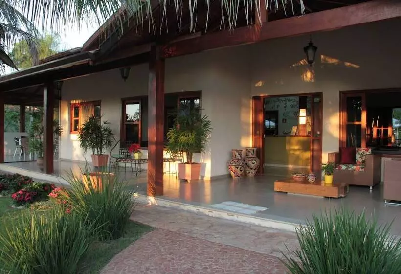 ホテル Pousada Surucuá