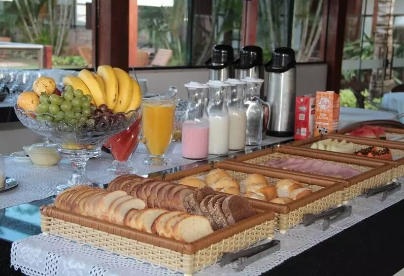 ホテル Pousada Surucuá