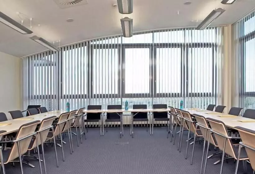 Отель Qualitel Wilnsdorf