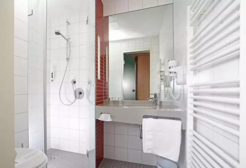 Отель Qualitel Wilnsdorf