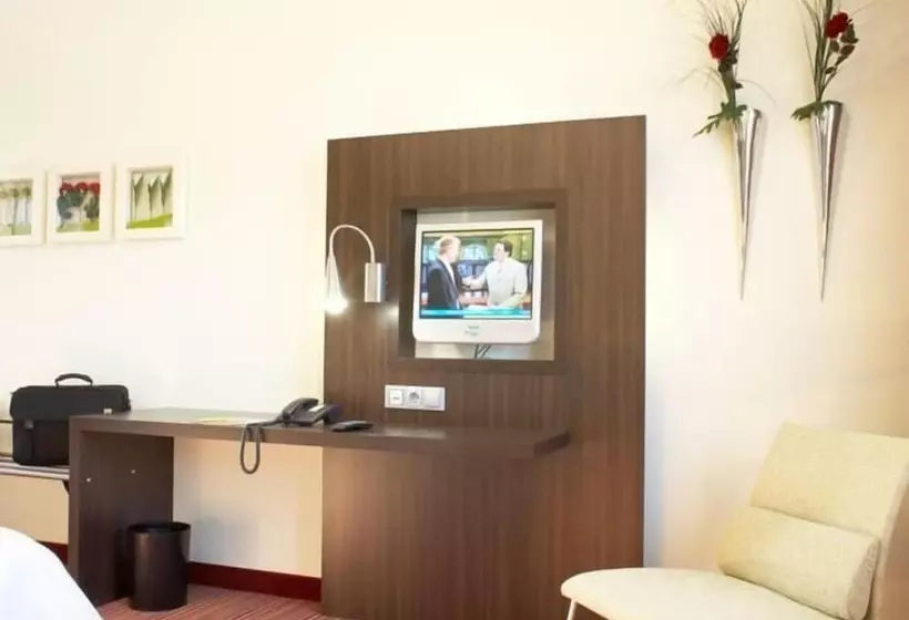 Отель Qualitel Wilnsdorf