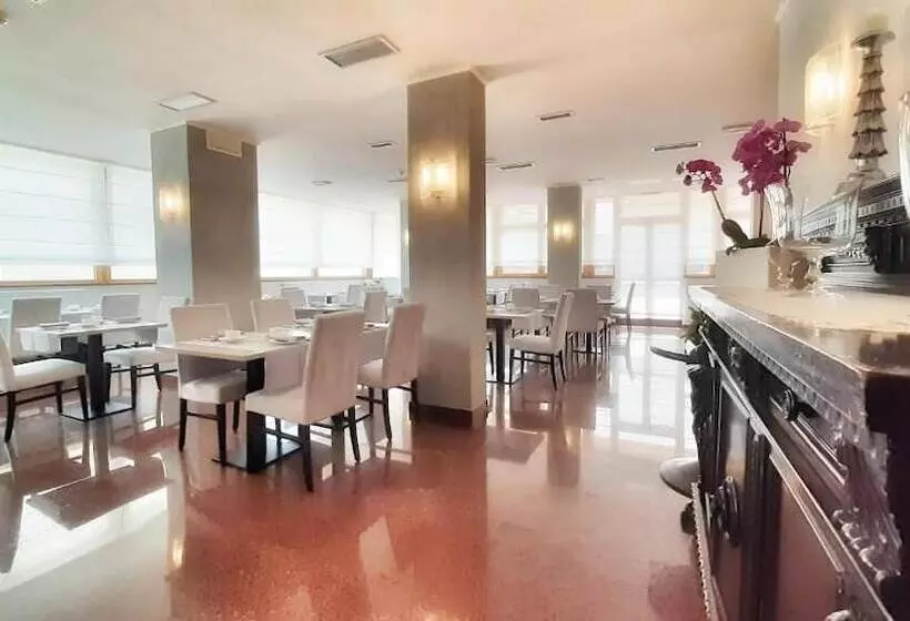 호텔 & Wellness Fra I Pini