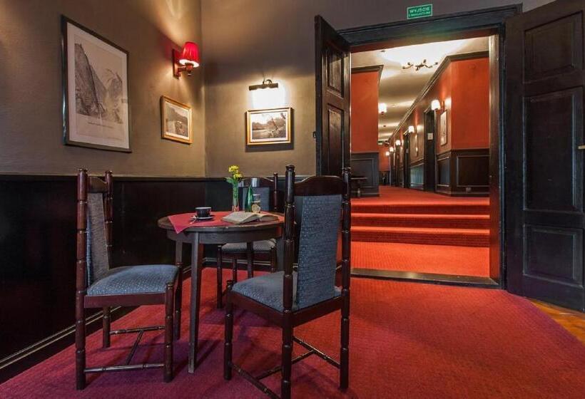 هتل Willa Marta Szczawnica