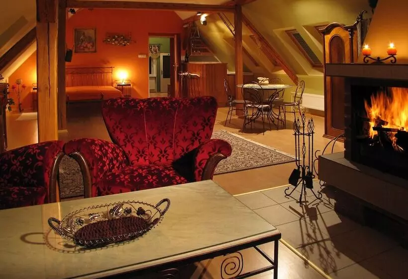 酒店 Zámoček Staré časy