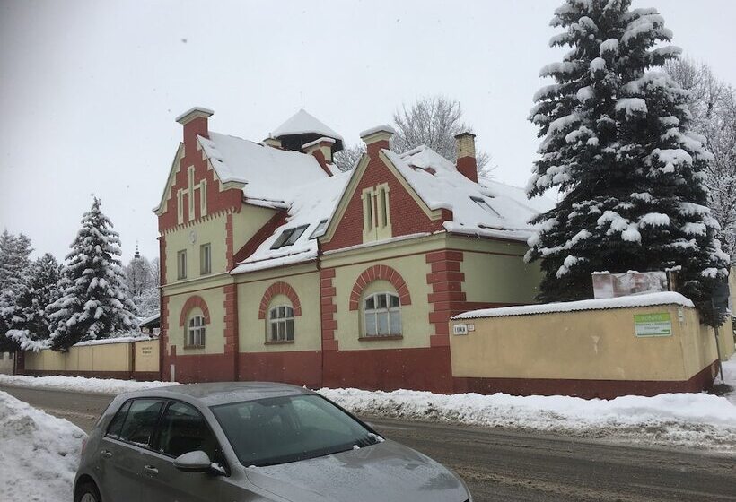 호텔 Zámoček Staré časy