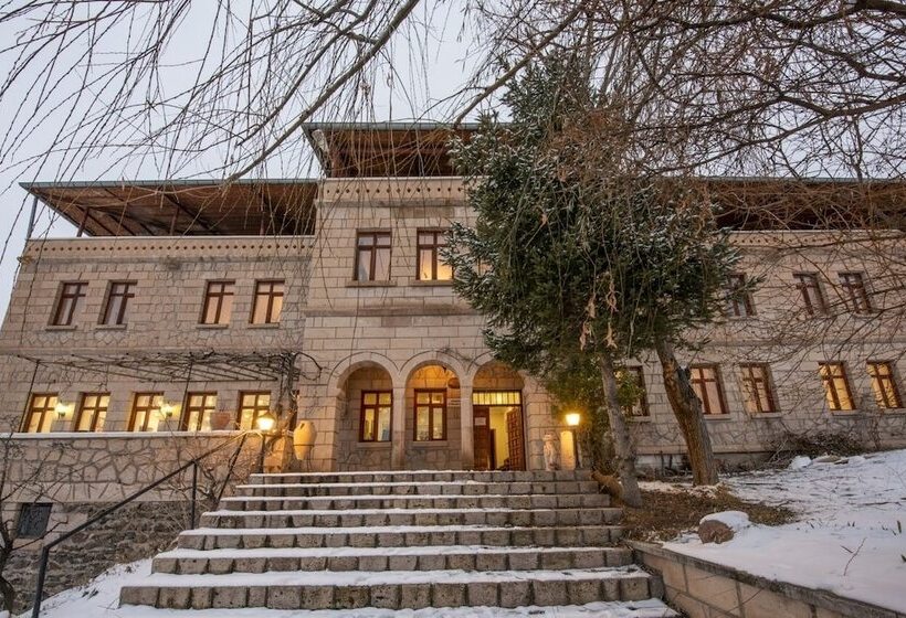 Kapadokya Stonelake Hotel