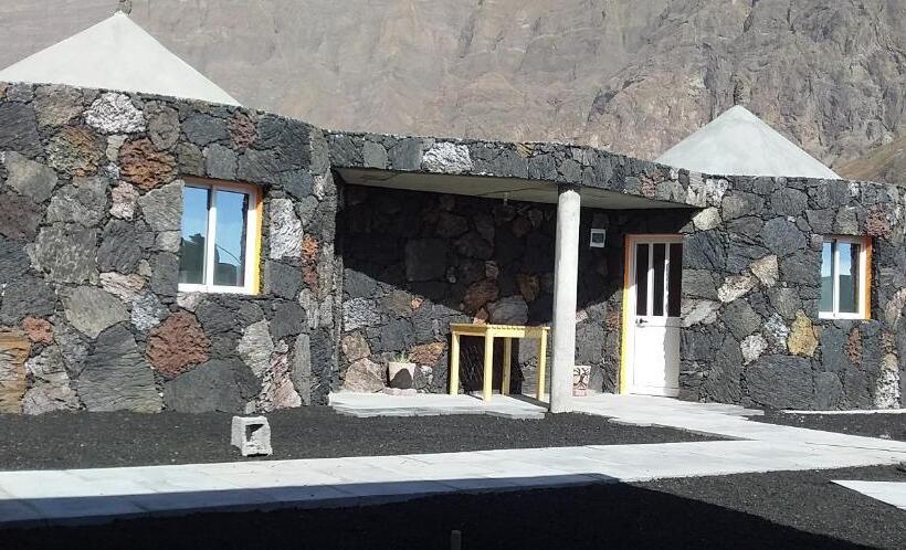 پانسیون Casa Helena