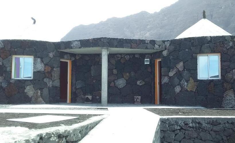 پانسیون Casa Helena