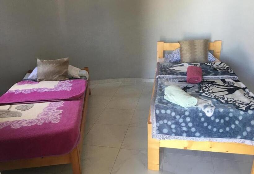 پانسیون Casa Helena