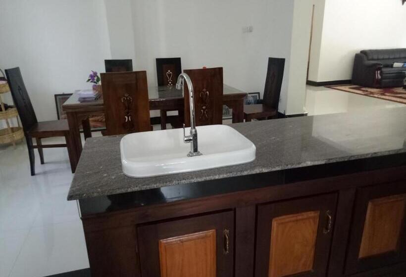 펜션 Hill House Rest