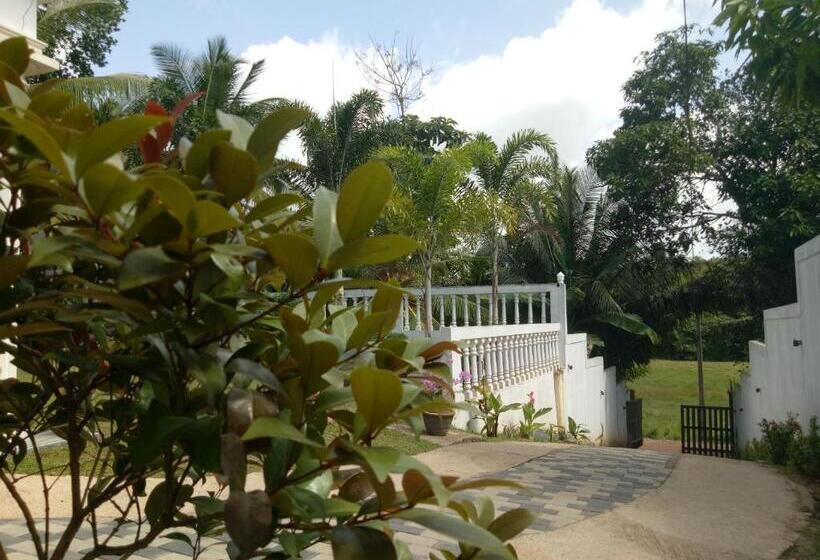 펜션 Hill House Rest