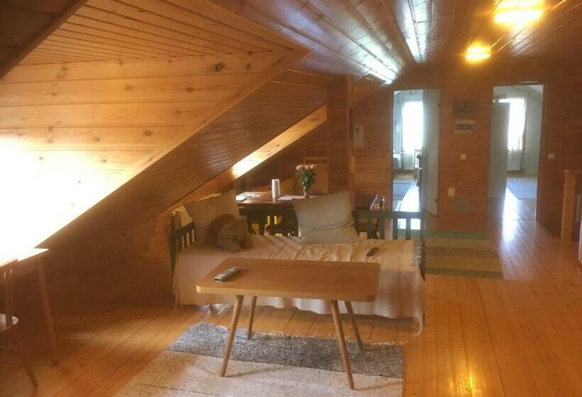 فندق صغير Farmholiday Kumpunen