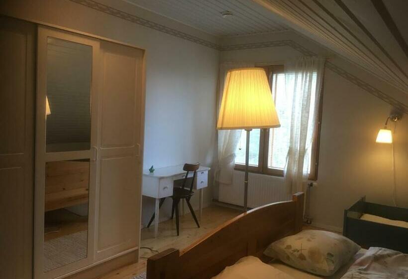 فندق صغير Farmholiday Kumpunen