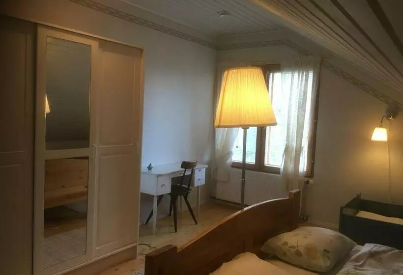 Retkeilymaja Farmholiday Kumpunen