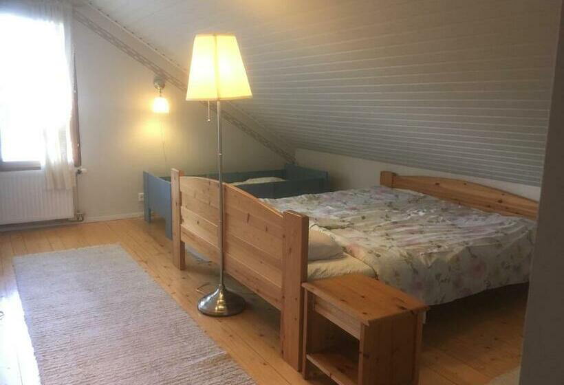 فندق صغير Farmholiday Kumpunen