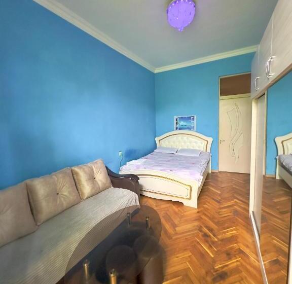 Karson Family Hostel & Guest House