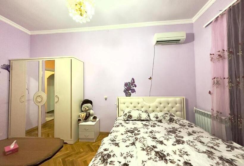 Karson Family Hostel & Guest House