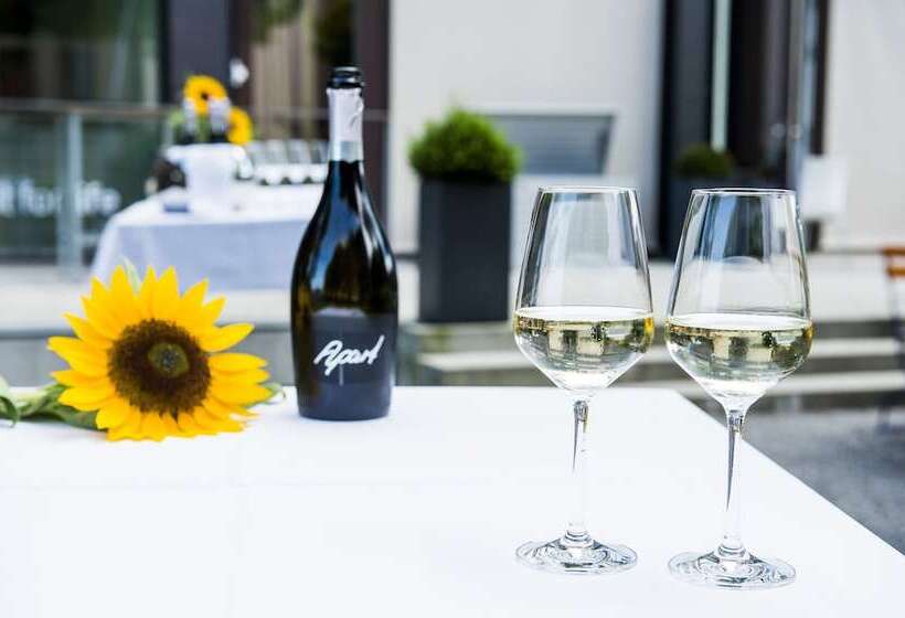 Apart Welcoming L Urban Feel L Design