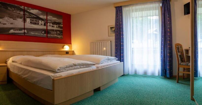 Berg Hotel Latemar Spitze