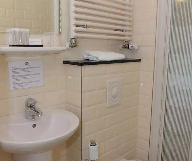 Havenhotel At Sea Texel