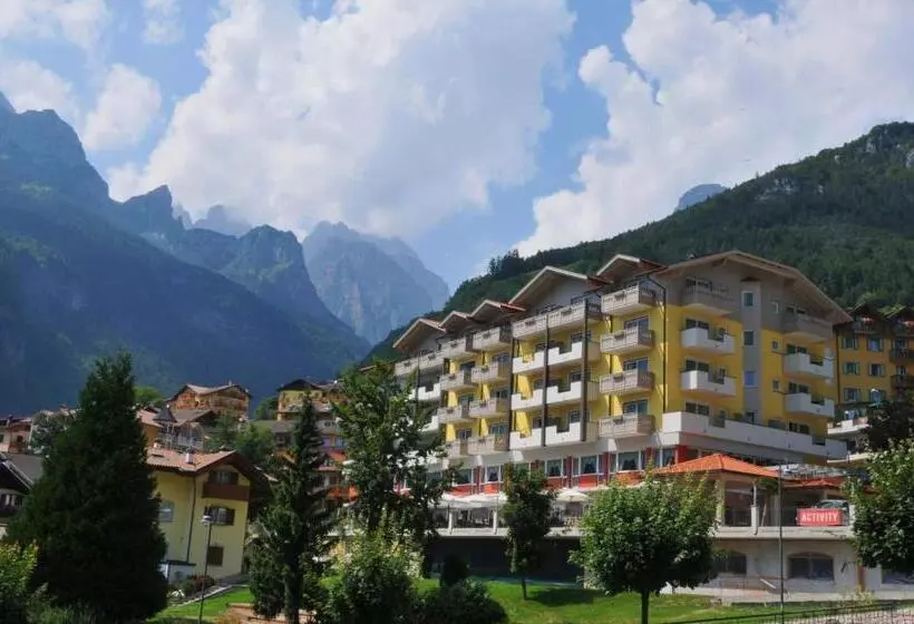 Отель Alpenresort Belvedere