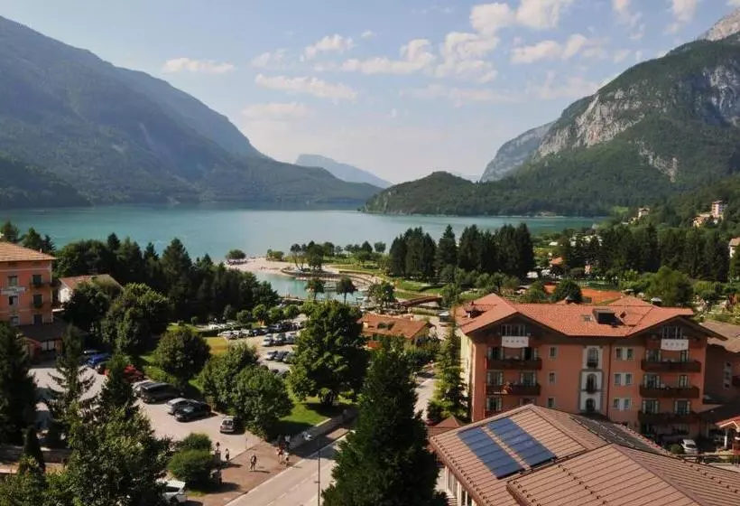 Отель Alpenresort Belvedere