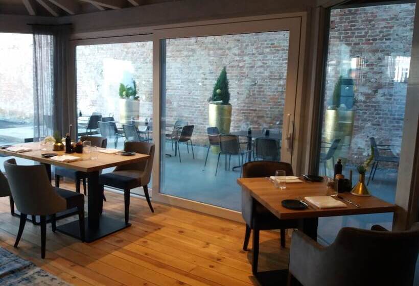 酒店 Alte Redaktion