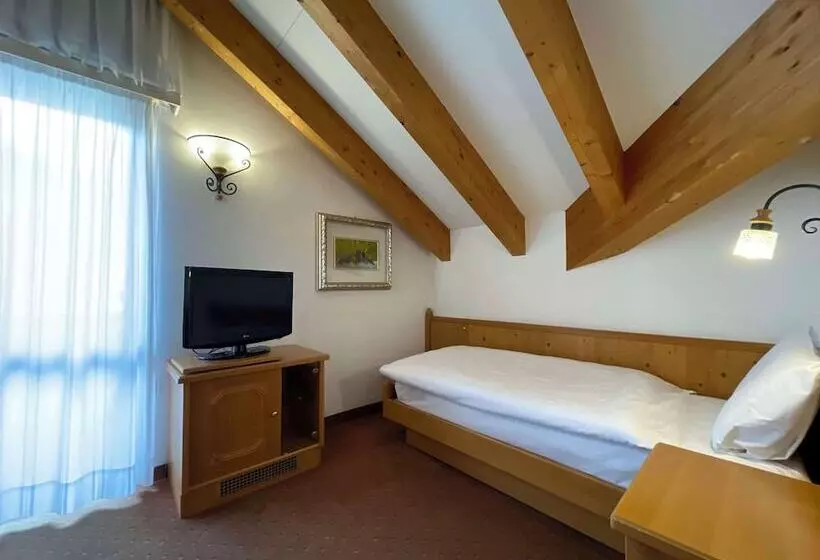 Отель Cima Rosetta Bw Signature Collection