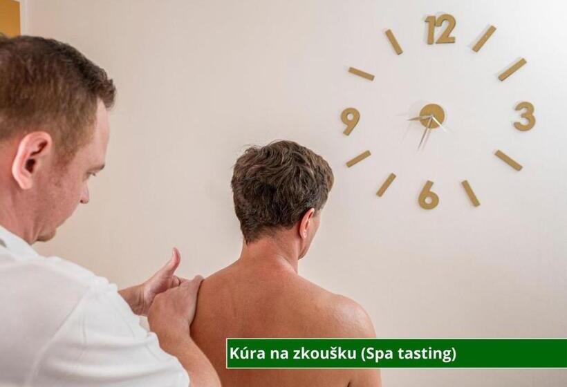 Отель Complex Curie