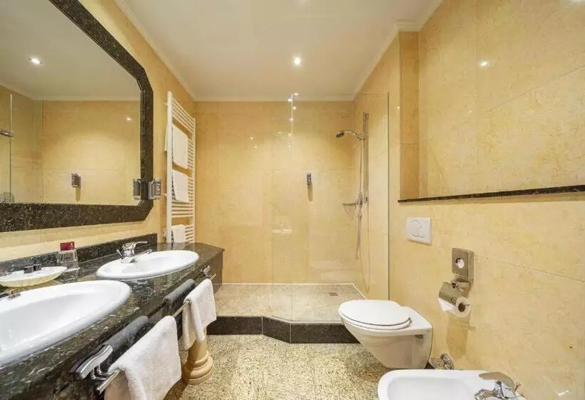 בית מלון כפרי Häcker S