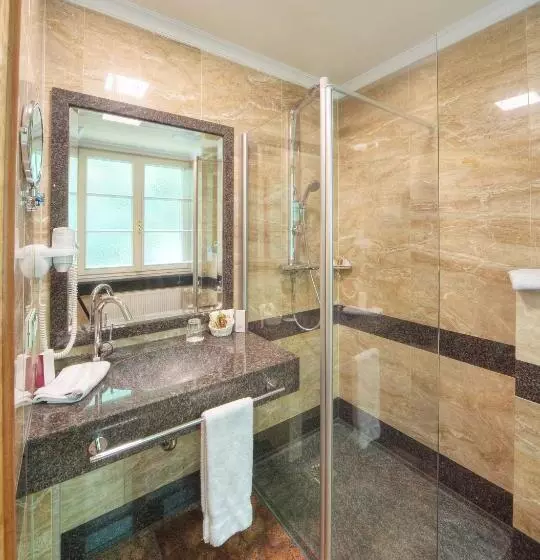 בית מלון כפרי Häcker S