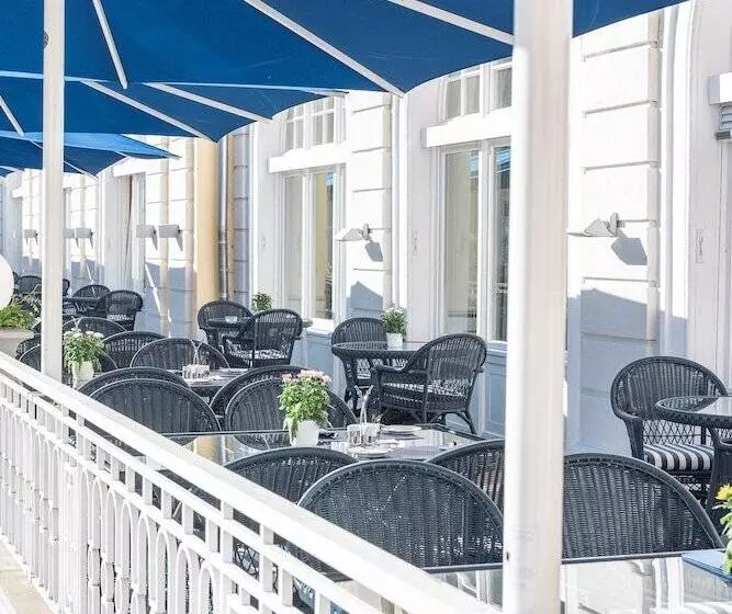 בית מלון כפרי Häcker S